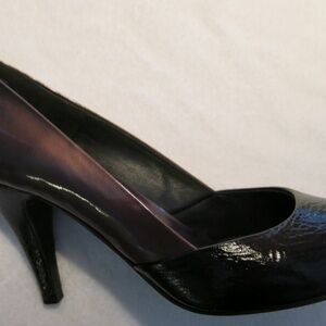 Salvador Sapena Peep Toe Pumps Patent leather